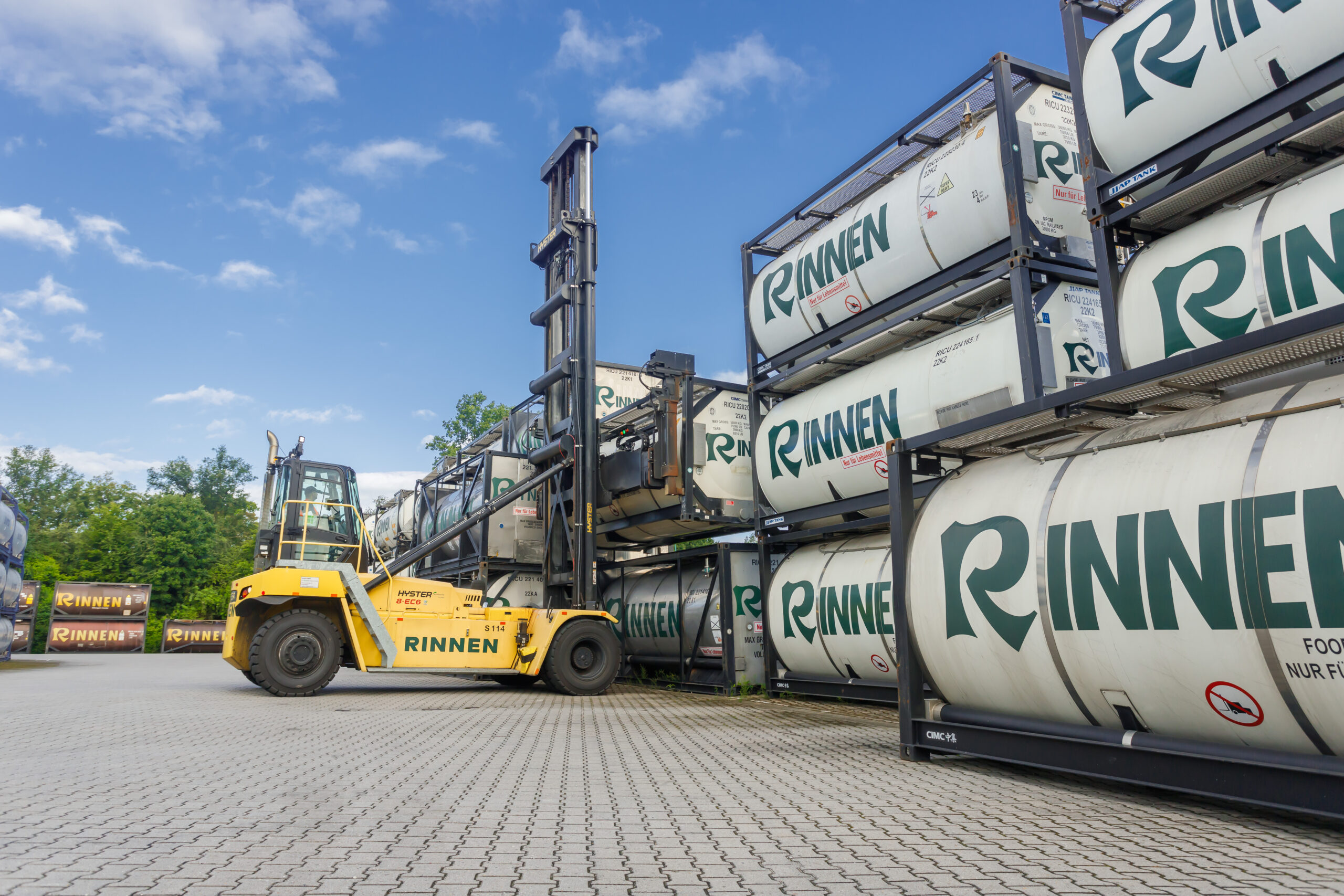 rinnen-bulk-services-gabelstapler-und-container rinnen-bulk-services-gabelstapler-und-container